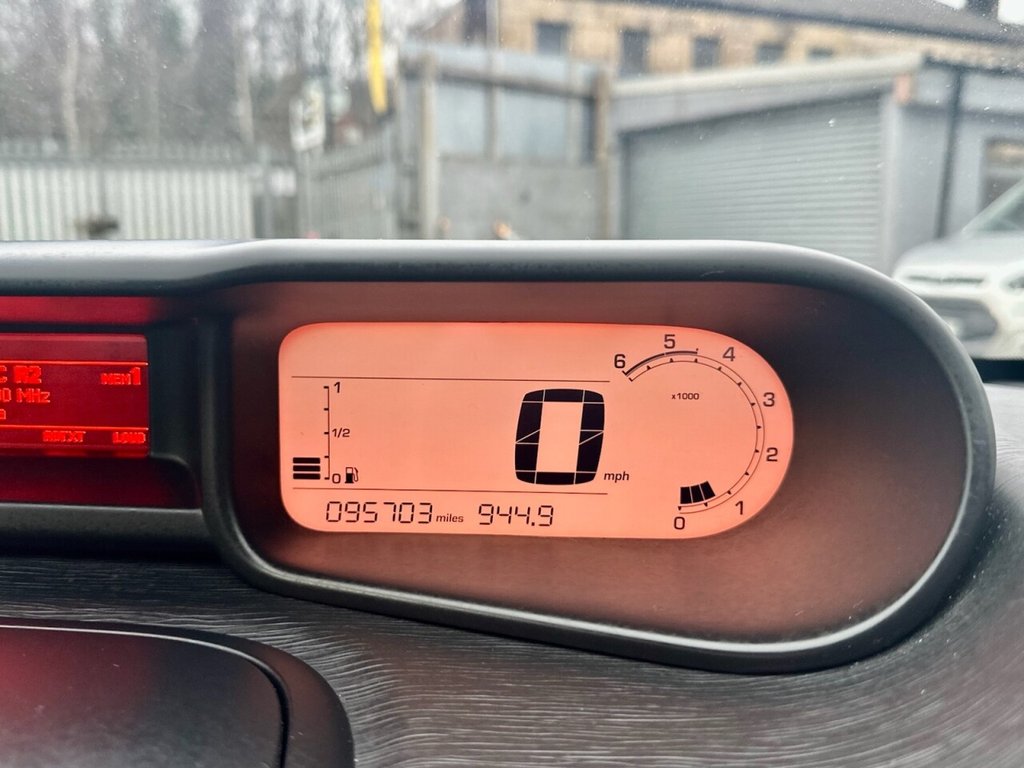 Used Citroen C3 Picasso 2013 for sale - 77139967: Photo 19