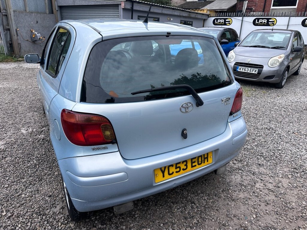 Used Toyota Yaris 2003 for sale - 76147699: Photo 9