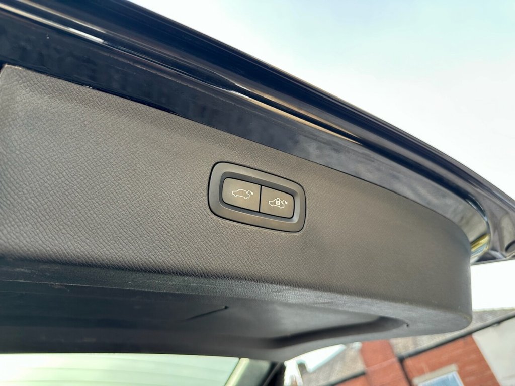 Used Volvo XC90 2018 for sale - 77583697: Photo 15