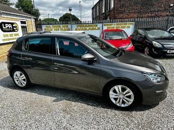 Used Peugeot 308 2015 for sale - 75937509: Photo