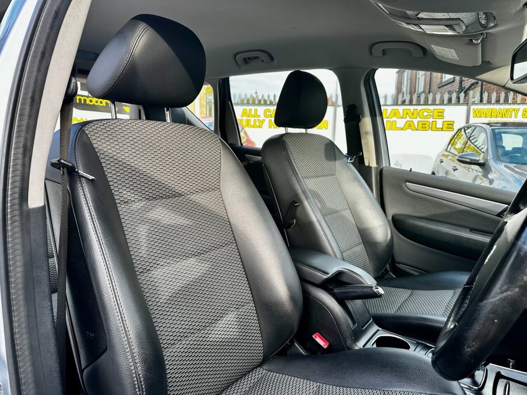 Used Mercedes-Benz A-Class 2010 for sale - 76386442: Photo 11