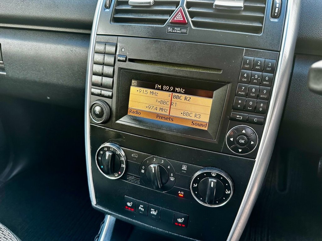 Used Mercedes-Benz A-Class 2010 for sale - 76386442: Photo 16