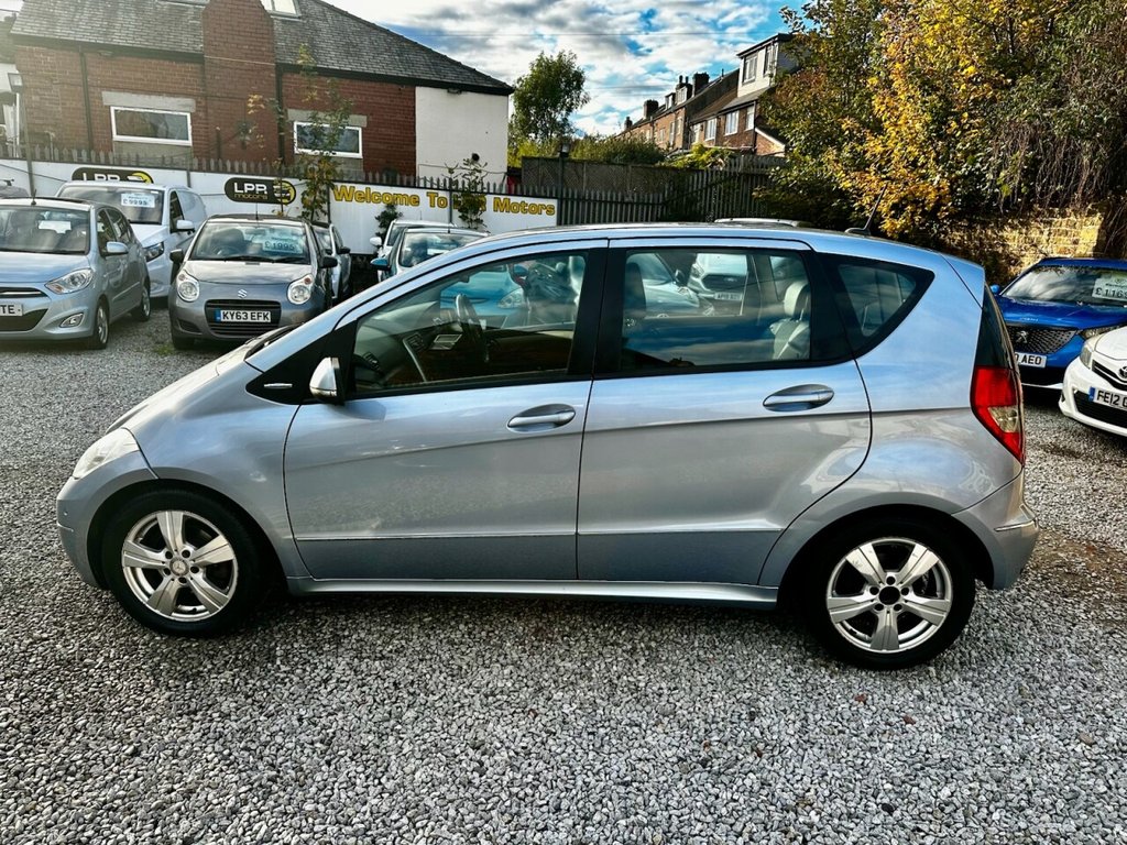 Used Mercedes-Benz A-Class 2010 for sale - 76386442: Photo 6