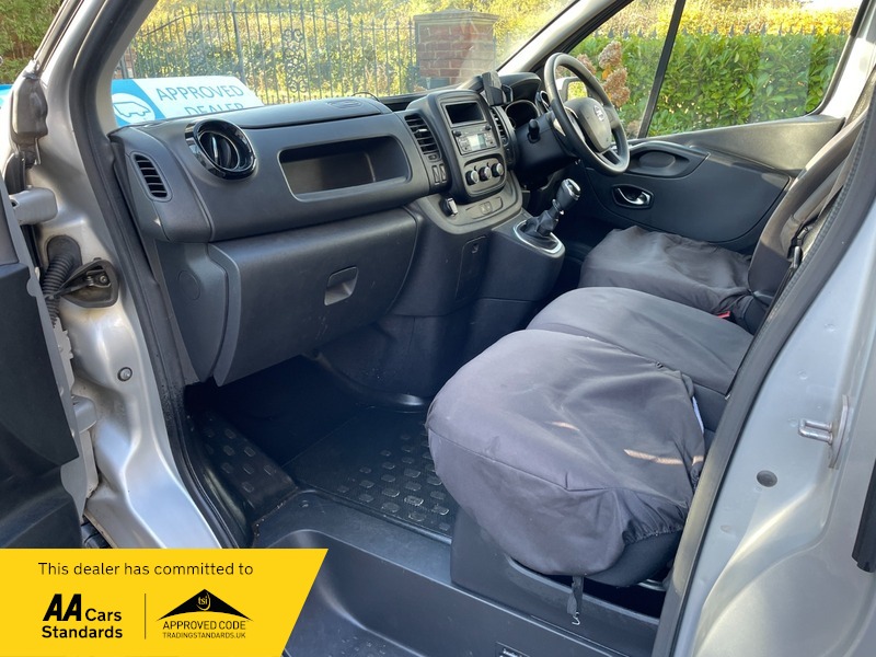 Used Nissan NV300 2020 for sale - 76618309: Photo 14