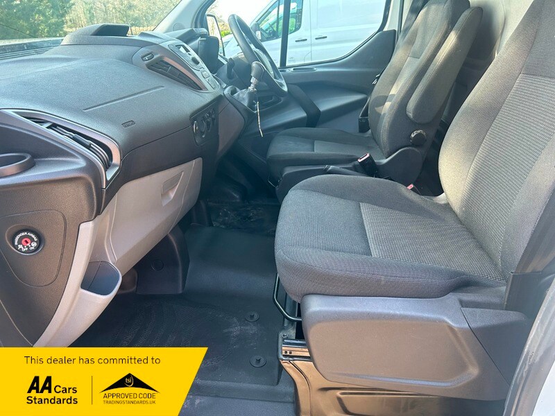 Used Ford Transit Custom 2017 for sale - 77693959: Photo 6