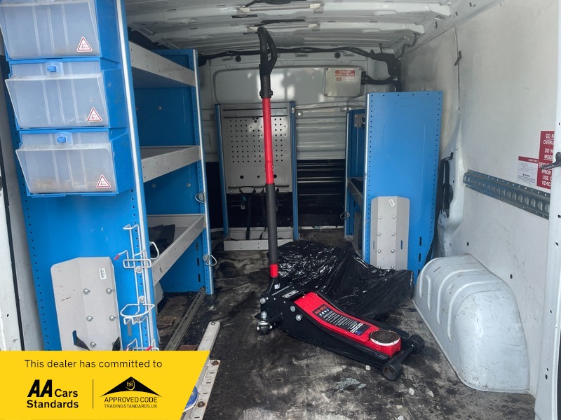 Used Vauxhall Vivaro 2017 for sale - 77227981: Photo 7