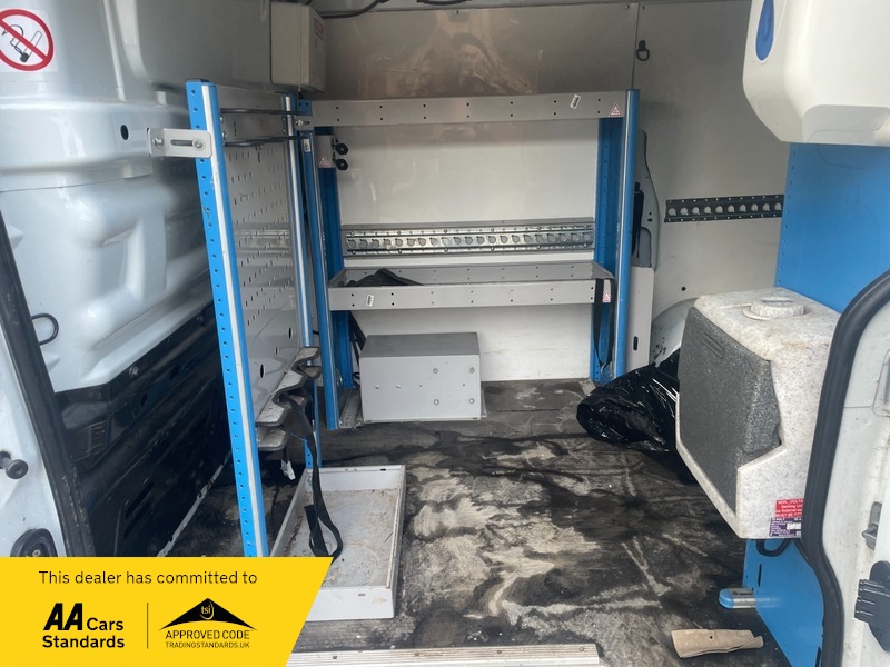 Used Vauxhall Vivaro 2017 for sale - 77227981: Photo 8