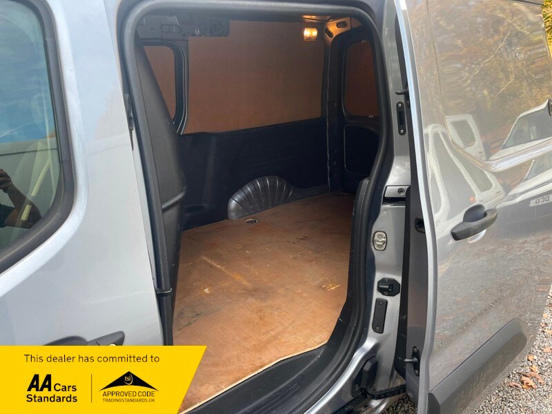 Used Vauxhall Combo 2020 for sale - 76618323: Photo 10