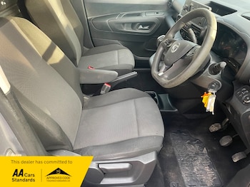 Used Vauxhall Combo 2020 for sale - 76618323: Photo