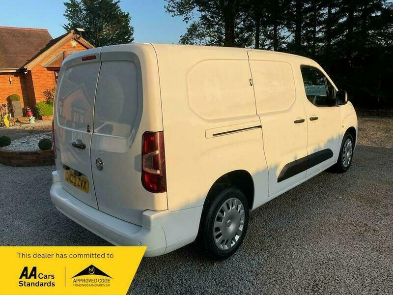 Used Vauxhall Combo 2020 for sale - 76618374: Photo 4