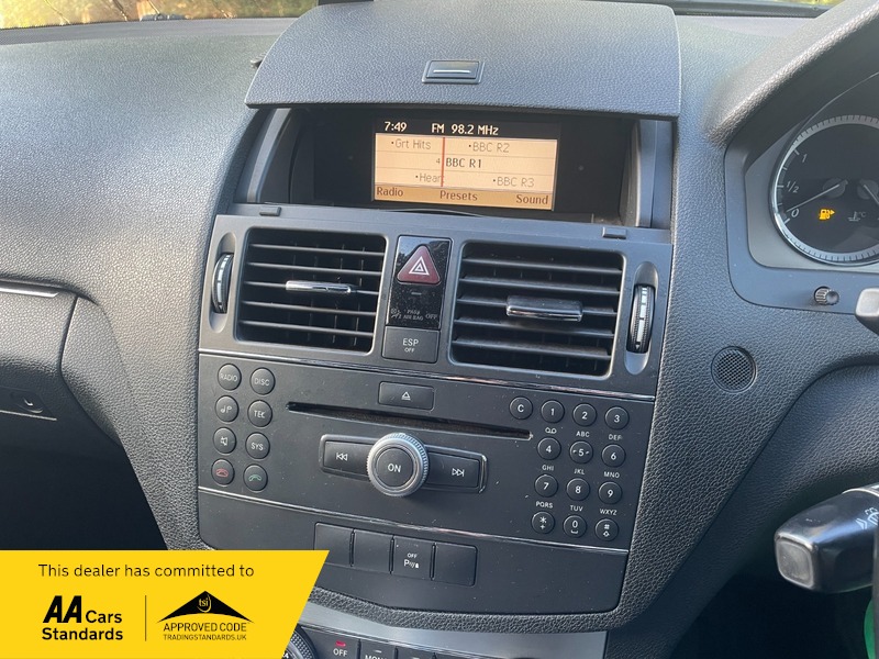 Used Mercedes-Benz C Class 2009 for sale - 76618349: Photo 10