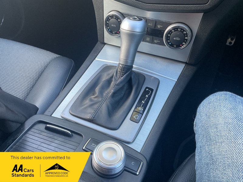 Used Mercedes-Benz C Class 2009 for sale - 76618349: Photo 11