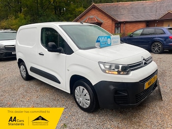 Used Citroen Berlingo 2021 for sale - 76618360: Photo