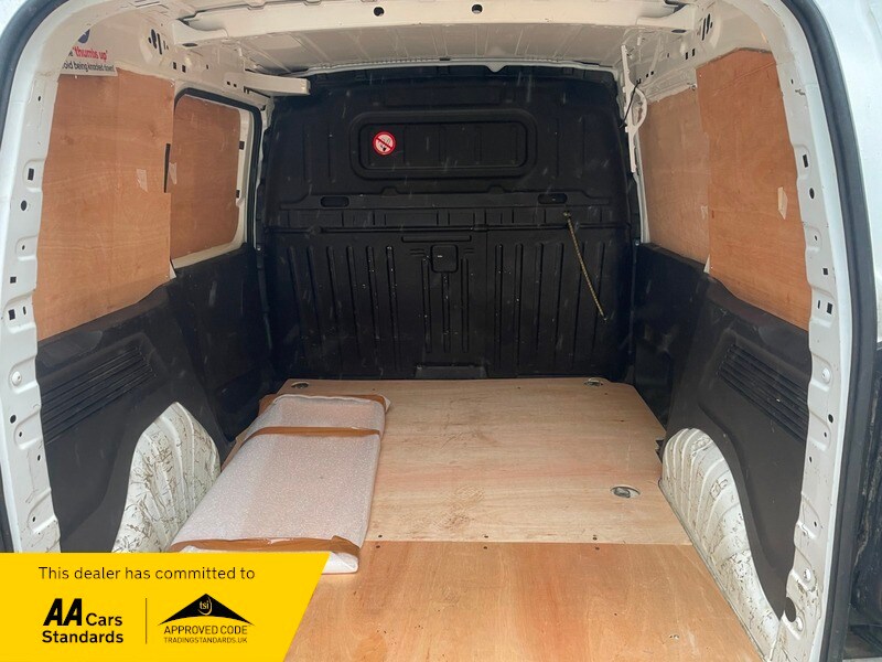 Used Citroen Berlingo 2021 for sale - 76618360: Photo 6