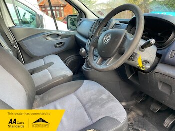 Used Vauxhall Vivaro 2018 for sale - 76618319: Photo