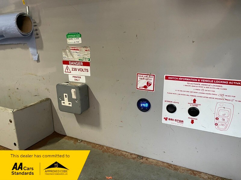 Used Ford Transit 2018 for sale - 76618303: Photo 8