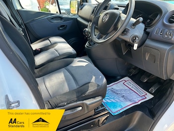 Used Vauxhall Vivaro 2016 for sale - 78382027: Photo