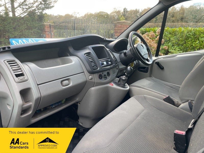 Used Vauxhall Vivaro 2011 for sale - 76712225: Photo 12