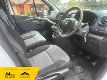 Used Vauxhall Vivaro 2016 for sale - 79289566: Photo