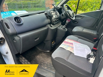 Used Vauxhall Vivaro 2016 for sale - 78659159: Photo