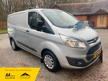 Used Ford Transit Custom 2015 for sale - 76848536: Photo