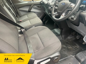 Used Ford Transit Custom 2015 for sale - 76848536: Photo