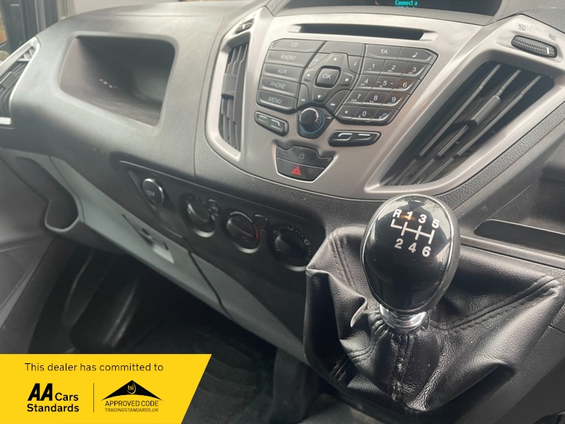 Used Ford Transit Custom 2015 for sale - 76848536: Photo 6