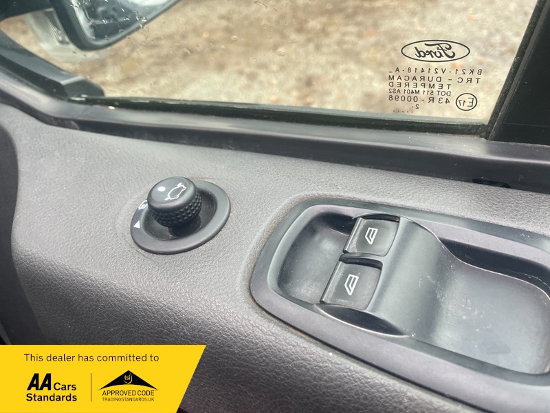 Used Ford Transit Custom 2015 for sale - 76848536: Photo 7