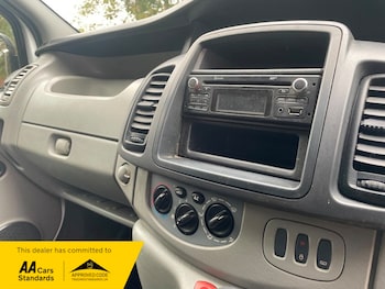 Used Vauxhall Vivaro 2014 for sale - 76618356: Photo