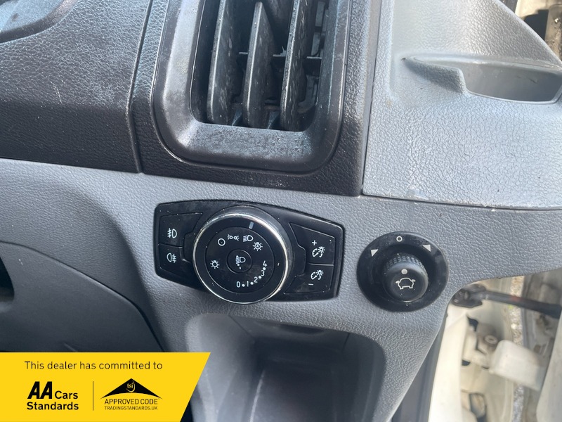 Used Ford Transit 2019 for sale - 77227988: Photo 4