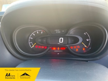 Used Vauxhall Vivaro 2016 for sale - 77228009: Photo