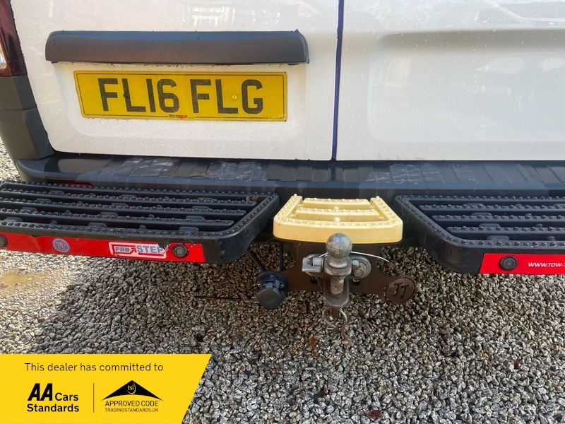 Used Vauxhall Vivaro 2016 for sale - 77228009: Photo 6