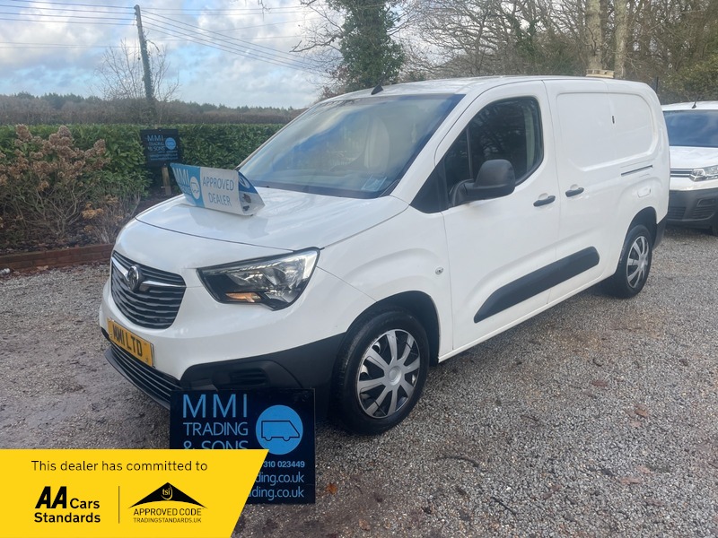 Used Vauxhall Combo 2019 for sale - 76986575: Photo 1