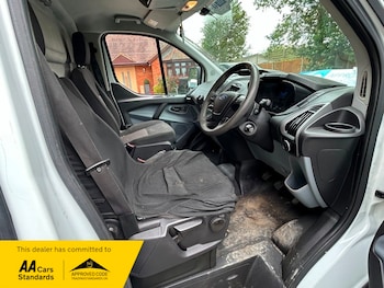 Used Ford Transit Custom 2017 for sale - 79289567: Photo