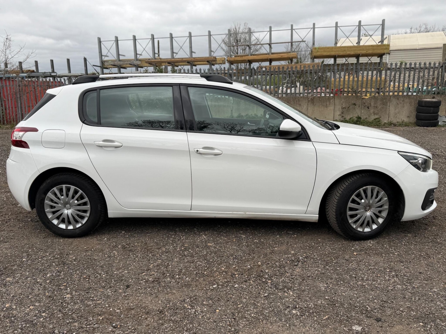 Used Peugeot 308 2018 for sale - 78185508: Photo 2