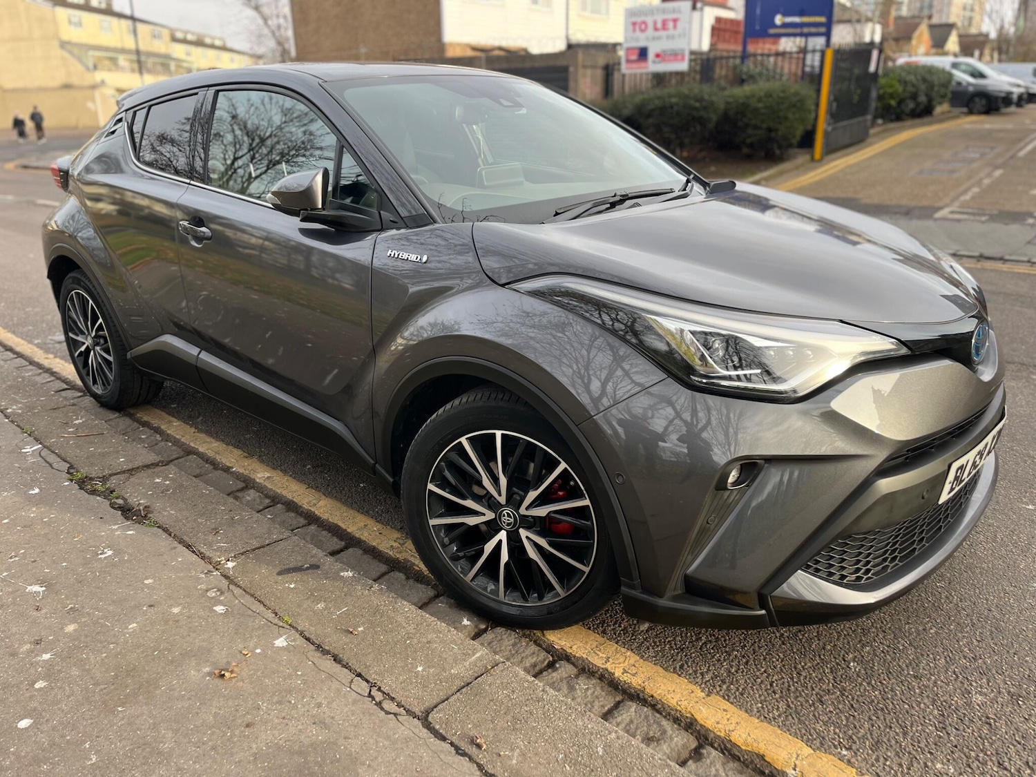 Used Toyota C-HR 2020 for sale - 77427574: Photo 4