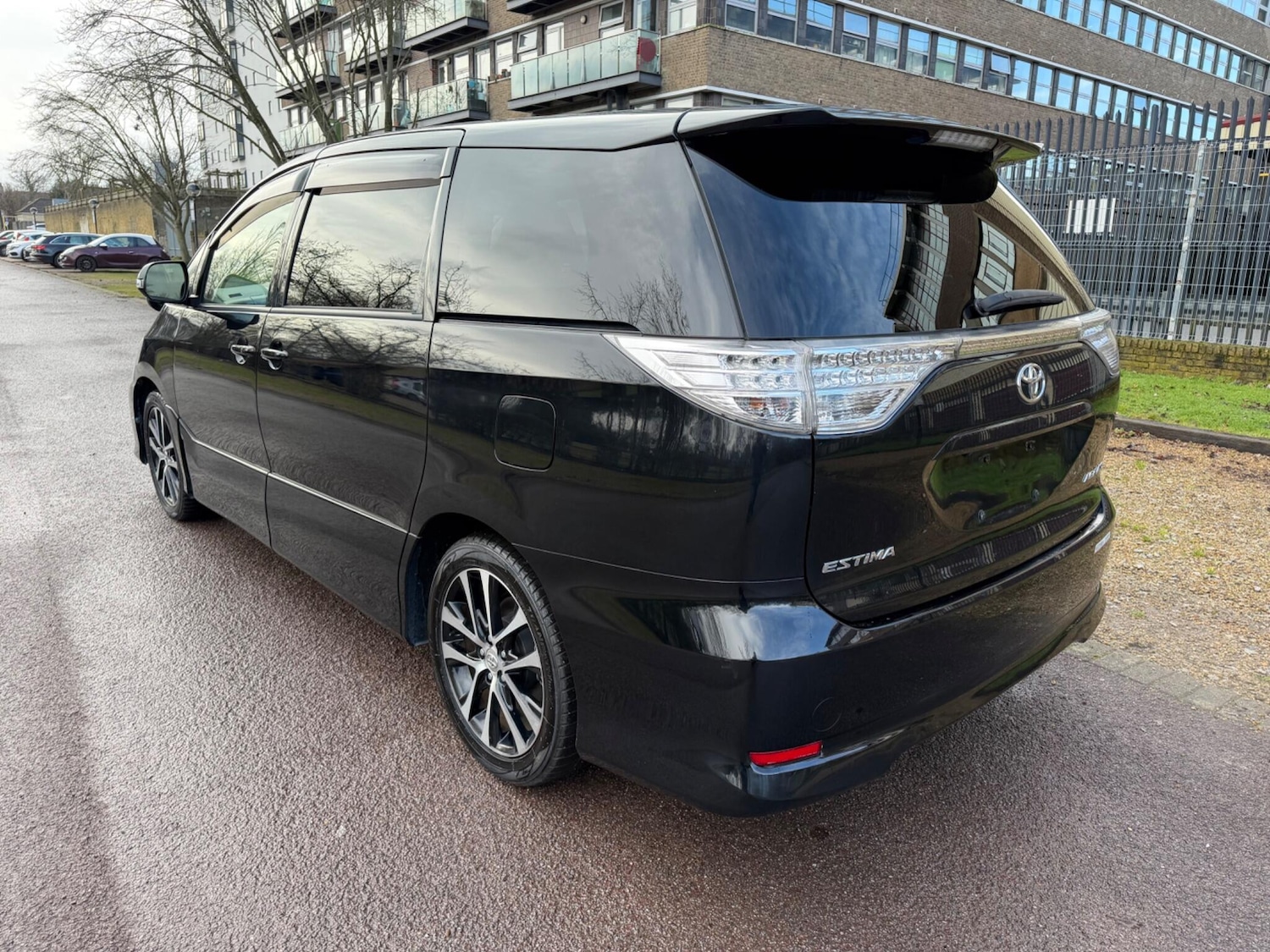 Used Toyota Estima for sale - 77395713: Photo 21