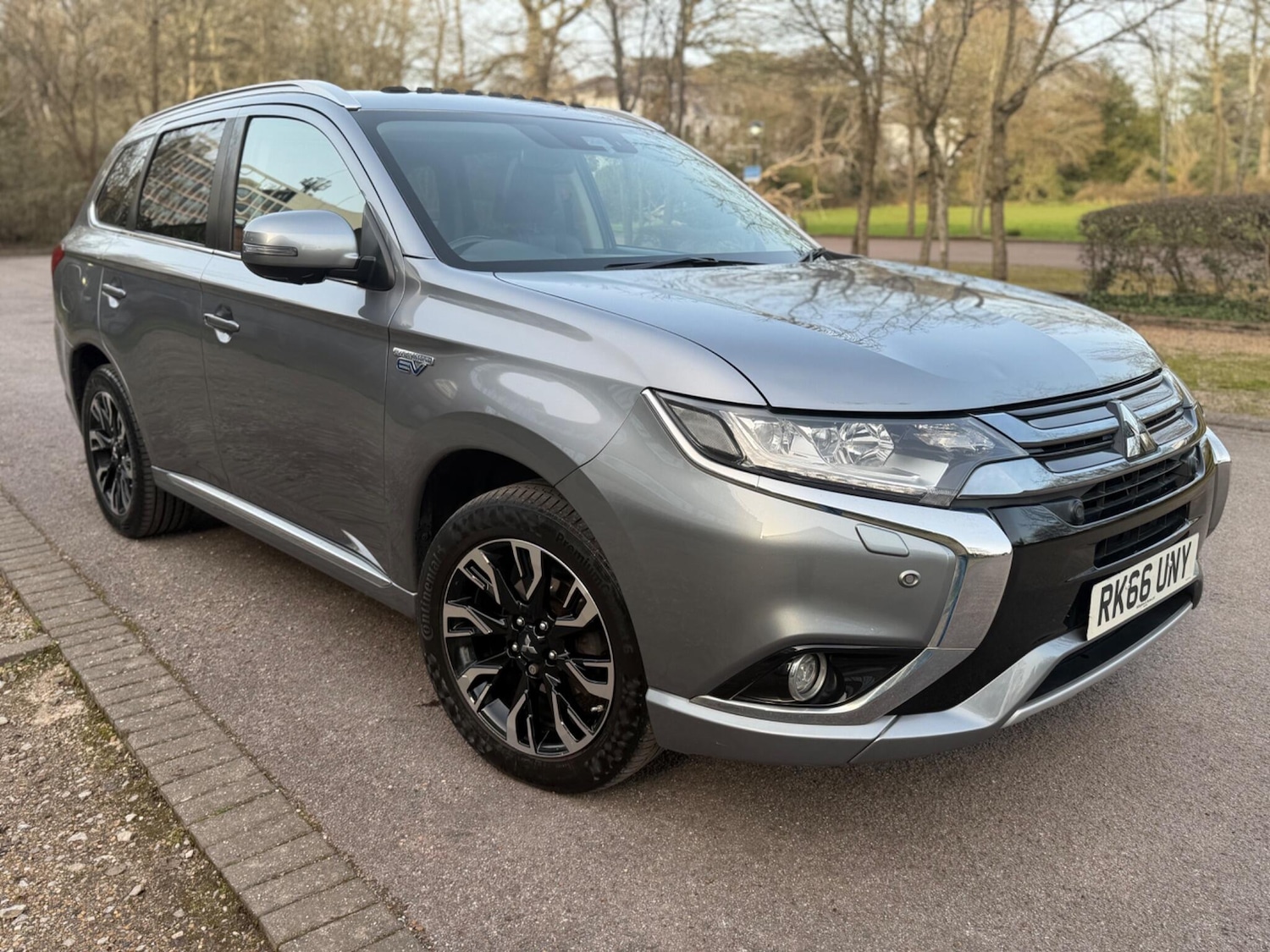 Used Mitsubishi Outlander 2016 for sale - 77768380: Photo 11