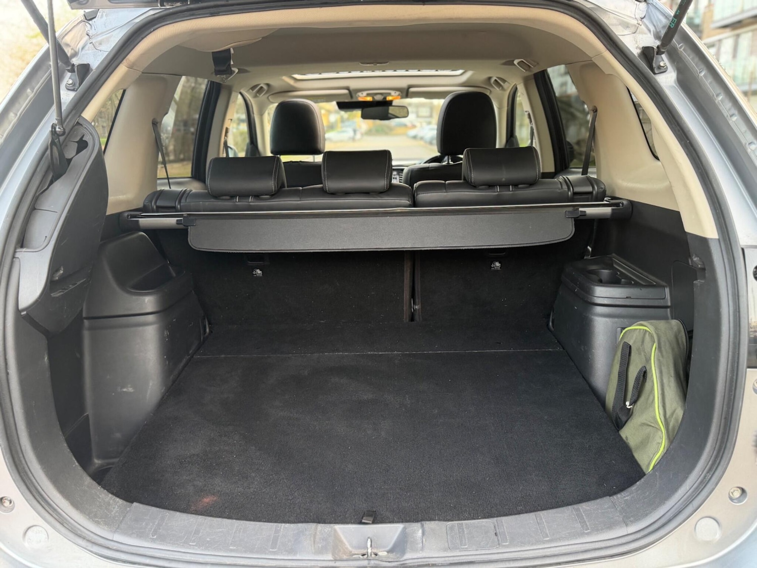 Used Mitsubishi Outlander 2016 for sale - 77768380: Photo 18