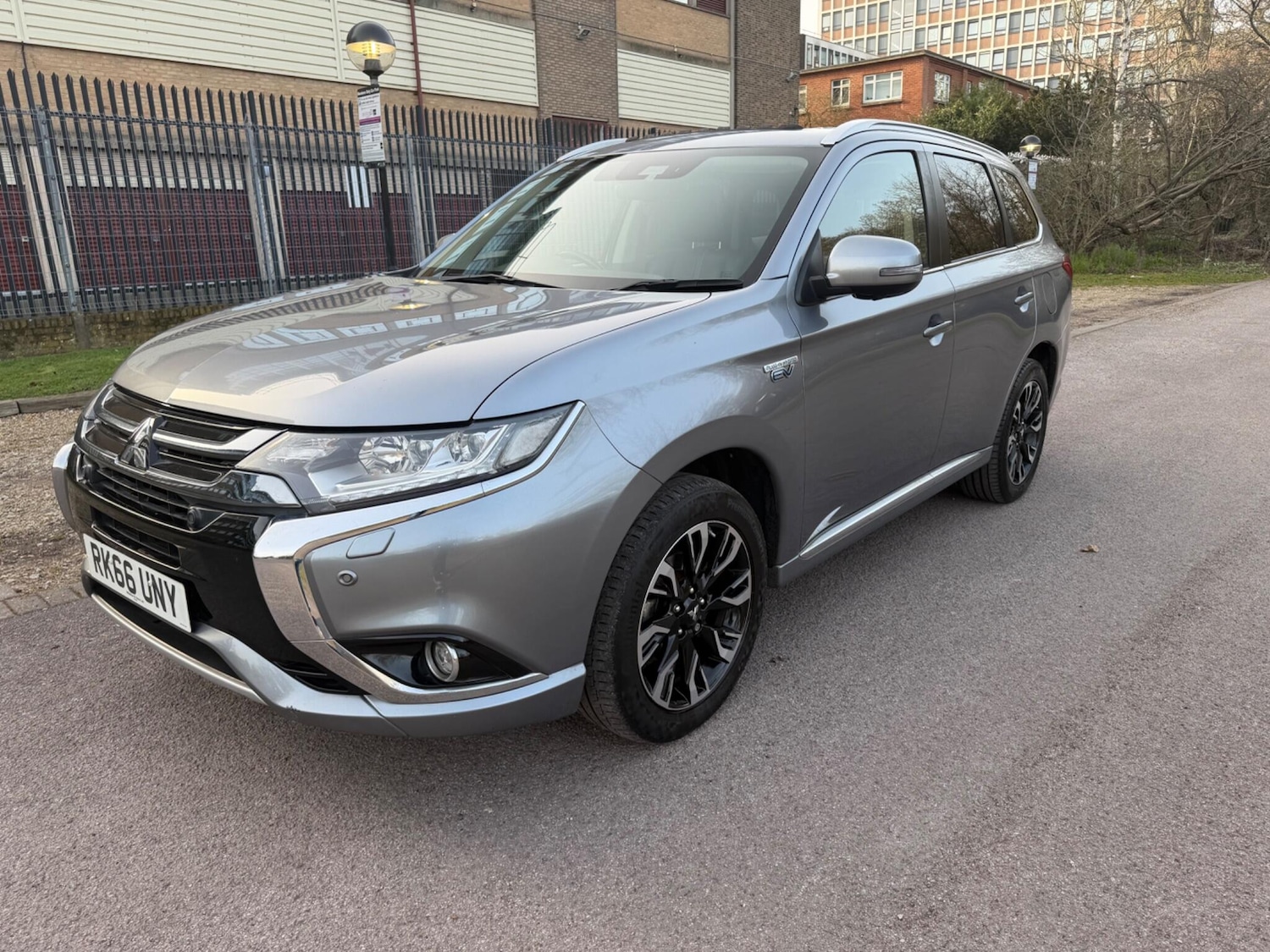 Used Mitsubishi Outlander 2016 for sale - 77768380: Photo 25