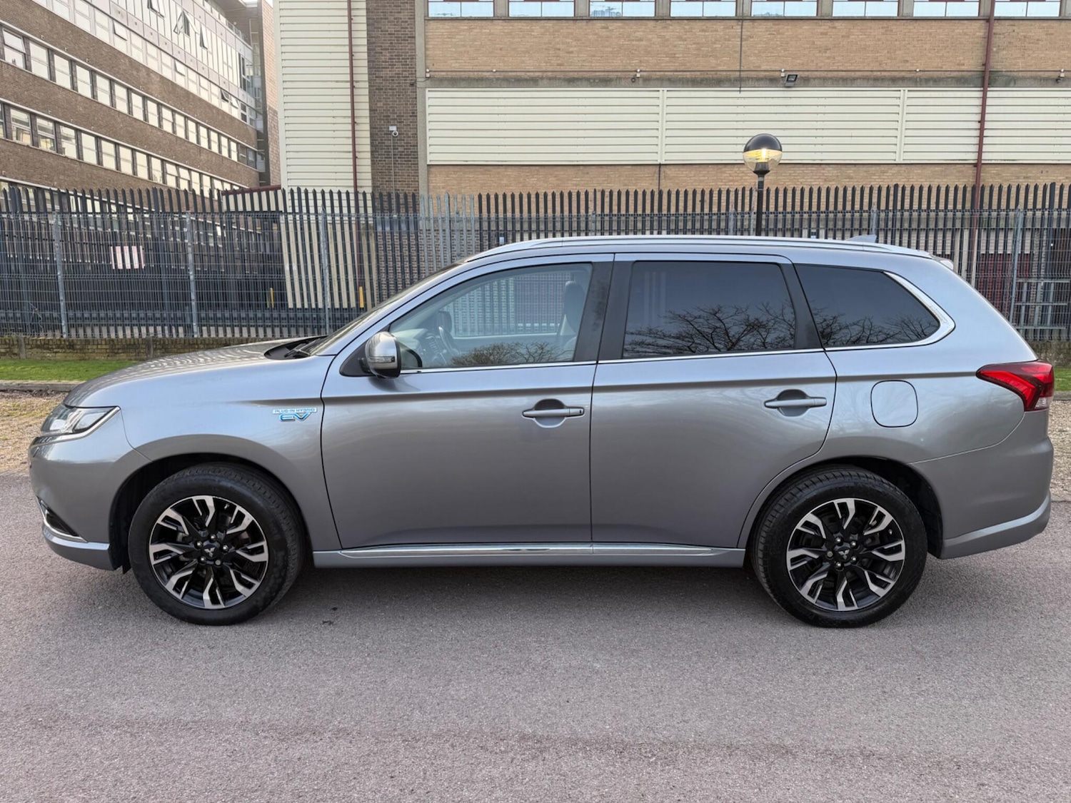 Used Mitsubishi Outlander 2016 for sale - 77768380: Photo 29