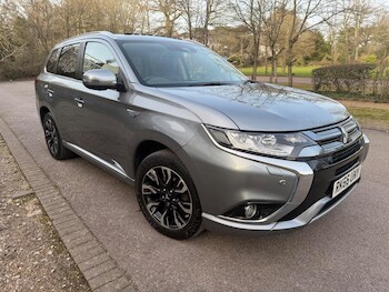 Used Mitsubishi Outlander 2016 for sale - 77768380: Photo