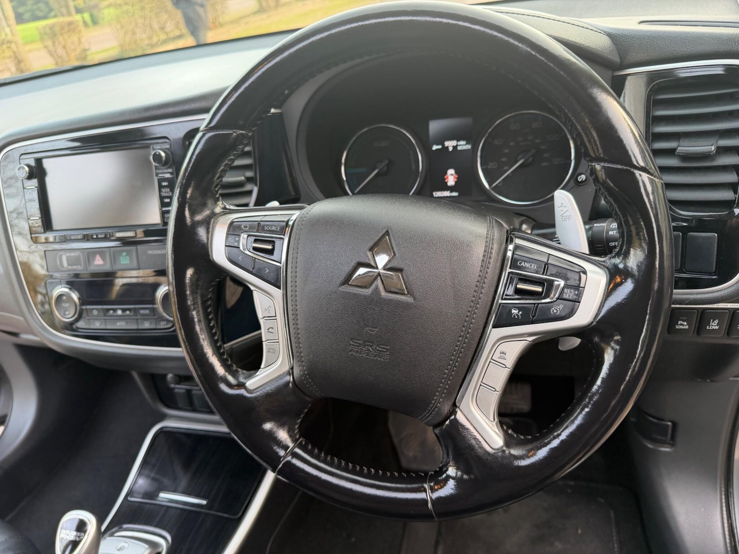 Used Mitsubishi Outlander 2016 for sale - 77768380: Photo 46