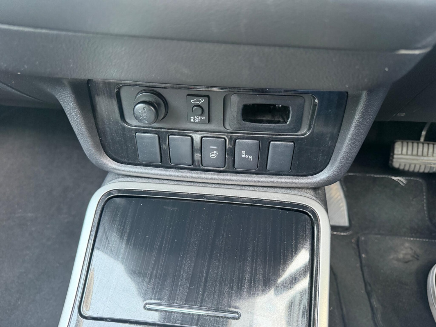 Used Mitsubishi Outlander 2016 for sale - 77768380: Photo 51