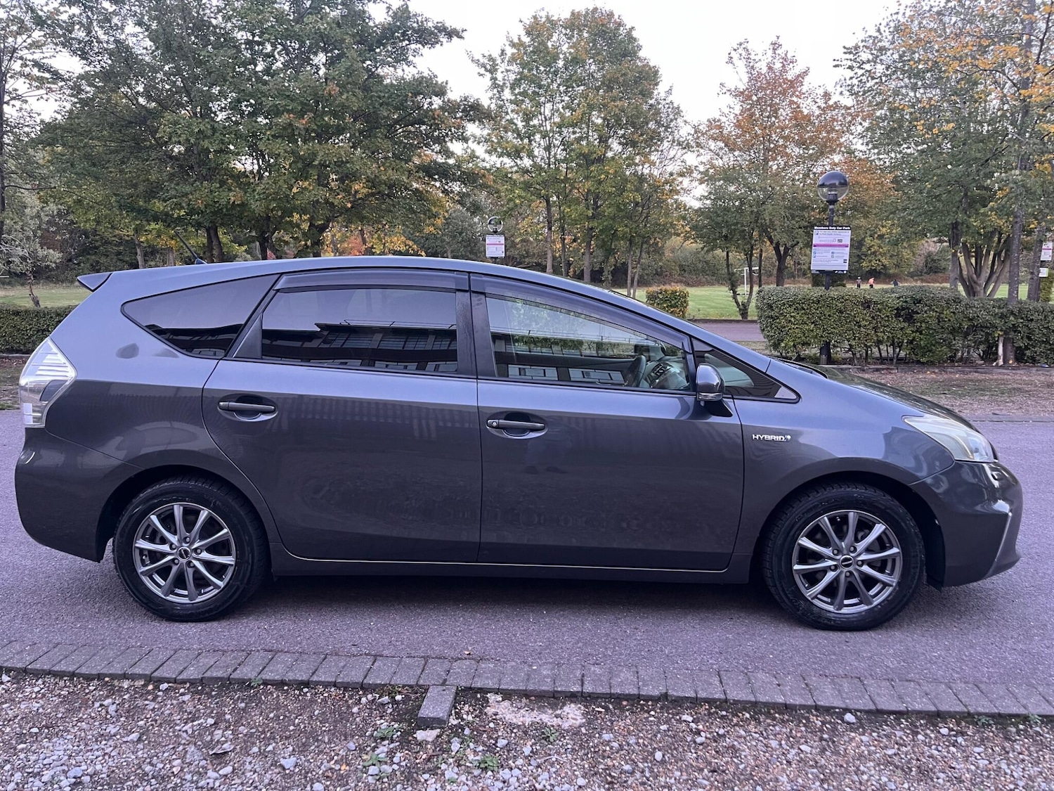 Used Toyota Prius+ for sale - 76441184: Photo 13