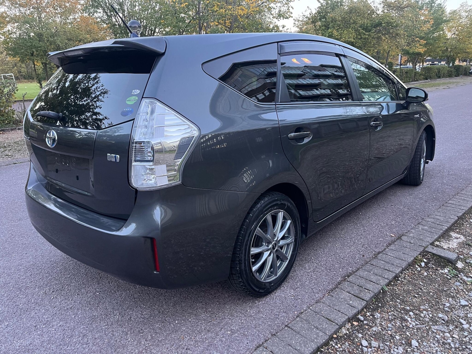 Used Toyota Prius+ for sale - 76441184: Photo 14