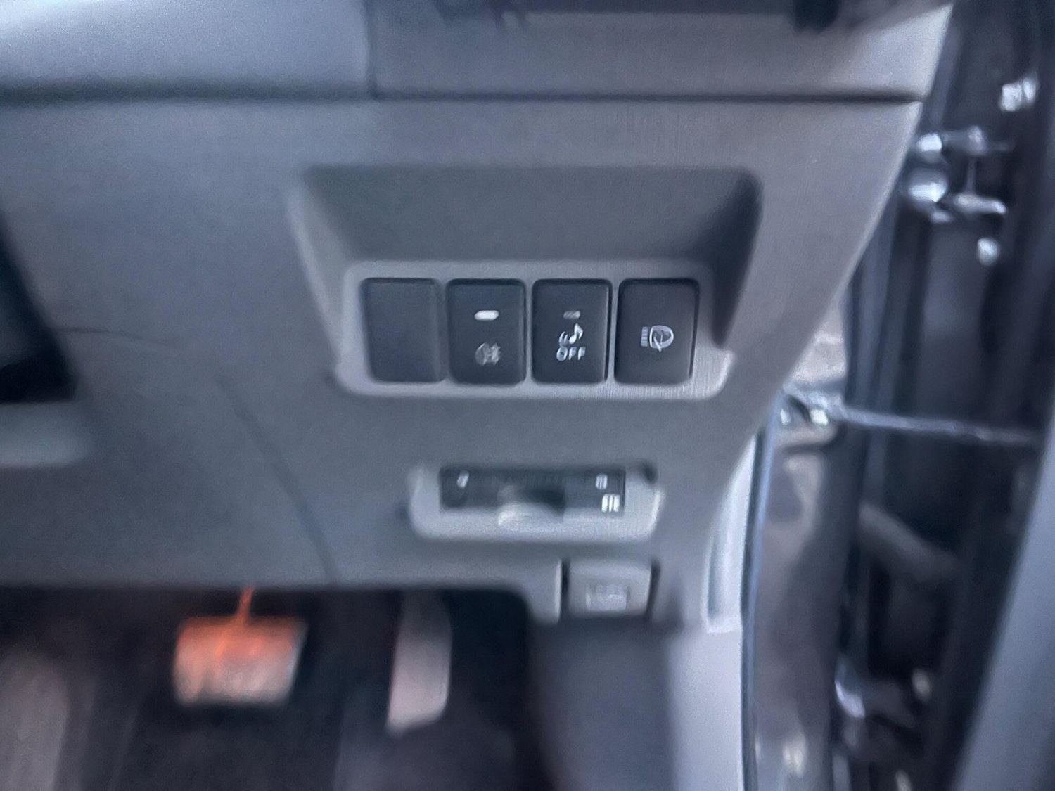 Used Toyota Prius+ for sale - 76441184: Photo 29