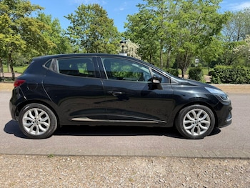 Used Renault Clio 2017 for sale - 78470887: Photo