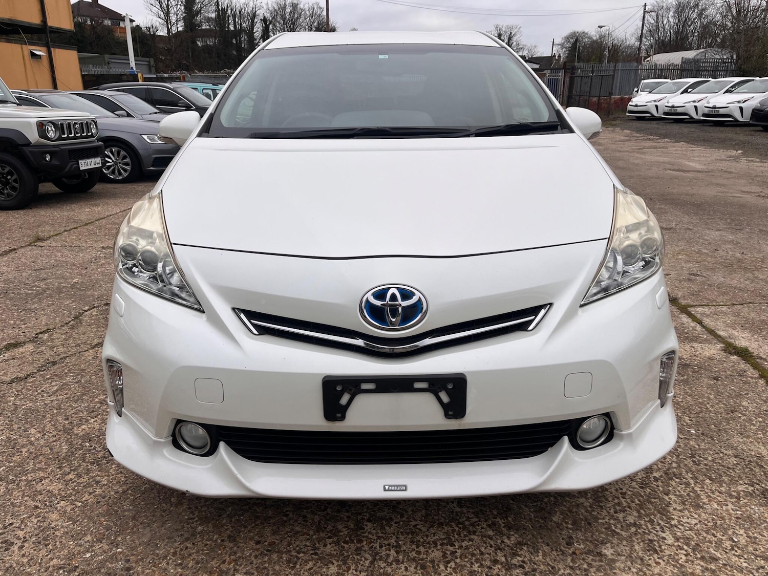 Used Toyota Prius+ for sale - 77067244: Photo 16