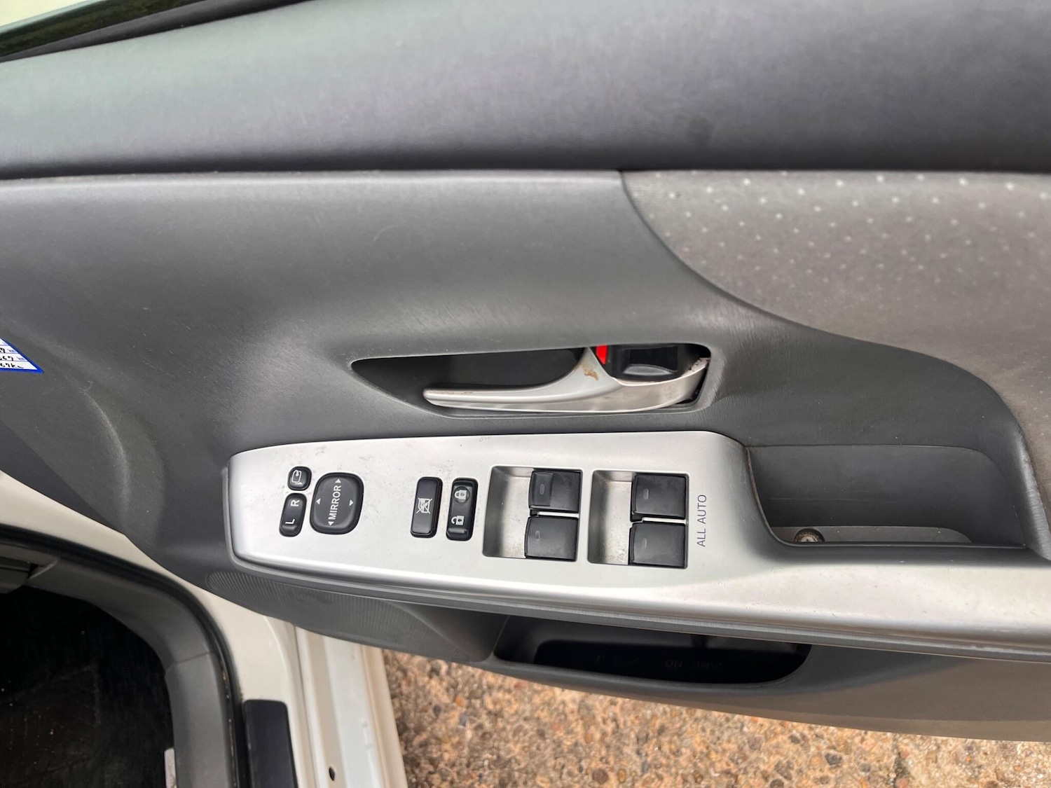 Used Toyota Prius+ for sale - 77067244: Photo 22